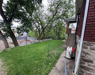 1524 Warren St - Photo Thumbnail 3