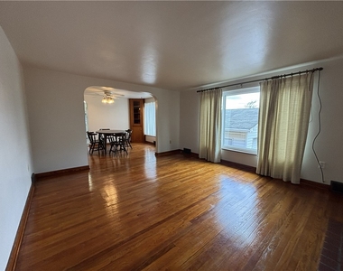 809 Carbon Rd - Photo Thumbnail 23
