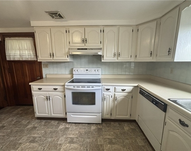 809 Carbon Rd - Photo Thumbnail 13