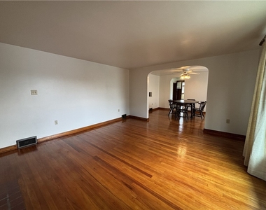 809 Carbon Rd - Photo Thumbnail 22