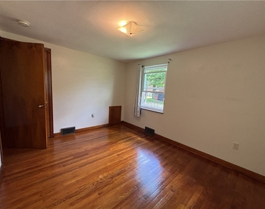 809 Carbon Rd - Photo Thumbnail 35