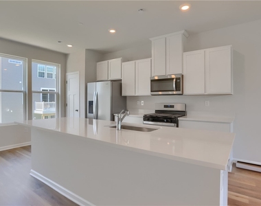 311 Alliance Drive - Photo Thumbnail 13