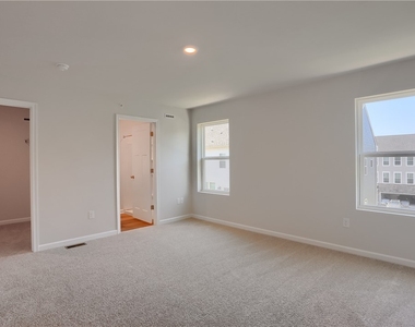 311 Alliance Drive - Photo Thumbnail 26