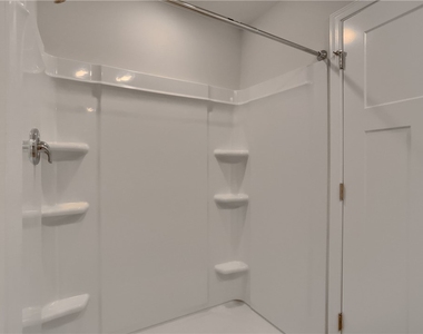 311 Alliance Drive - Photo Thumbnail 32