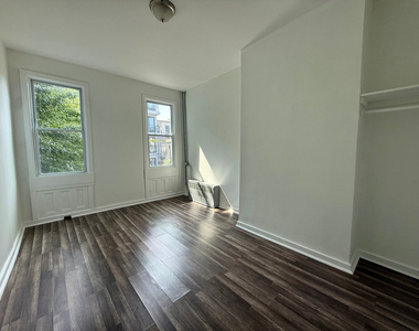 228 Covert Street - Photo Thumbnail 5