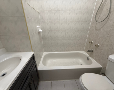 228 Covert Street - Photo Thumbnail 17