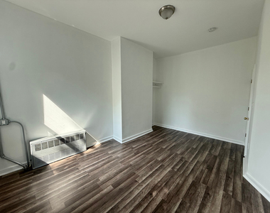 228 Covert Street - Photo Thumbnail 6