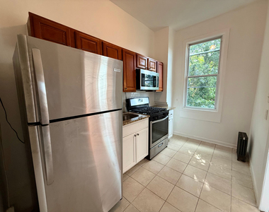 228 Covert Street - Photo Thumbnail 11