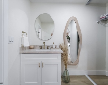 3138 Belvedere Drive - Photo Thumbnail 20