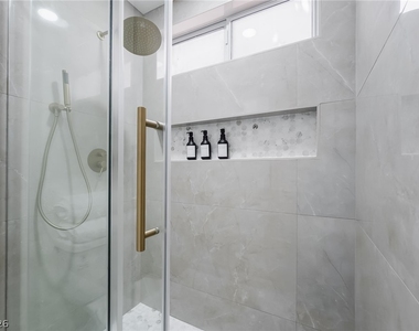 3138 Belvedere Drive - Photo Thumbnail 21
