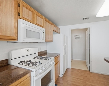 10001 Peace Way - Photo Thumbnail 8