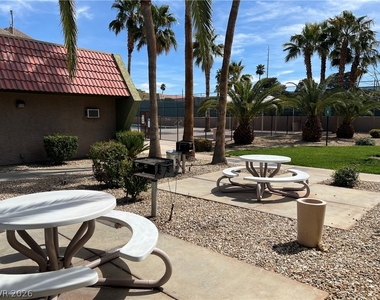 5080 Indian River Drive - Photo Thumbnail 18