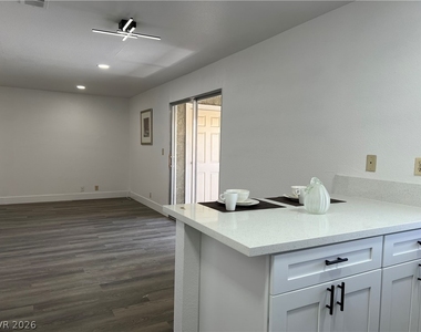 5080 Indian River Drive - Photo Thumbnail 7