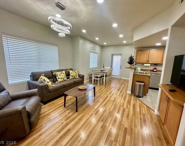9580 W Reno Avenue - Photo Thumbnail 1