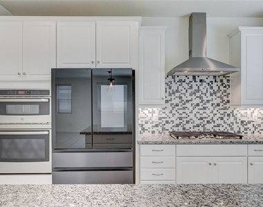 185 Lilt Avenue - Photo Thumbnail 21