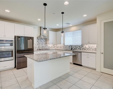 185 Lilt Avenue - Photo Thumbnail 15