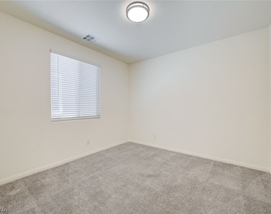 185 Lilt Avenue - Photo Thumbnail 24