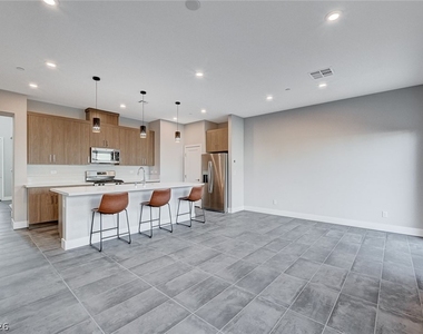 2374 San Siro Street - Photo Thumbnail 15