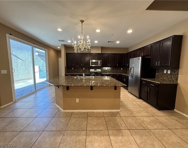 2353 Corte Pescado Street - Photo Thumbnail 8