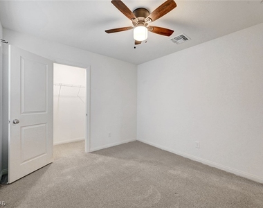 8454 Vacarez Drive - Photo Thumbnail 43
