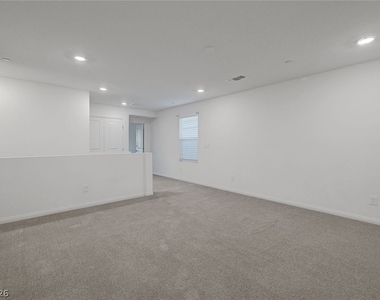 8454 Vacarez Drive - Photo Thumbnail 30