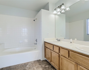 8717 Texas Bronco Avenue - Photo Thumbnail 19