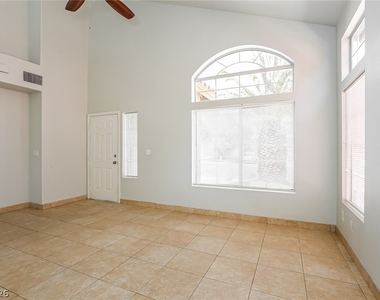 8717 Texas Bronco Avenue - Photo Thumbnail 3