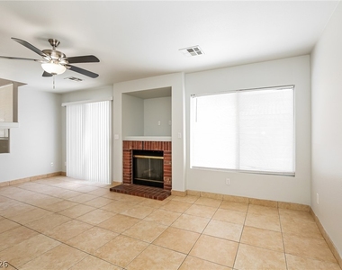 8717 Texas Bronco Avenue - Photo Thumbnail 6