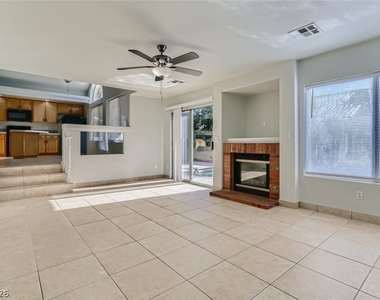 8717 Texas Bronco Avenue - Photo Thumbnail 22