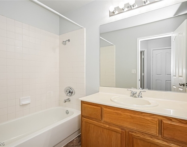 8717 Texas Bronco Avenue - Photo Thumbnail 14