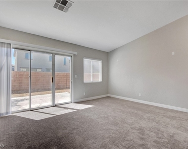 1855 Grand Prairie Avenue - Photo Thumbnail 11