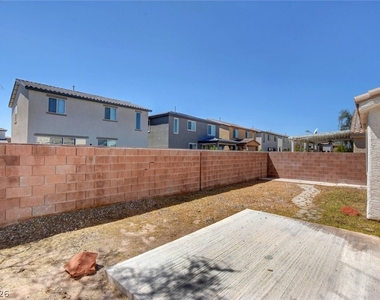 1855 Grand Prairie Avenue - Photo Thumbnail 39