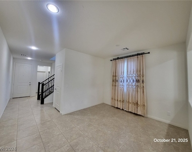 12281 Terrace Verde Avenue - Photo Thumbnail 5