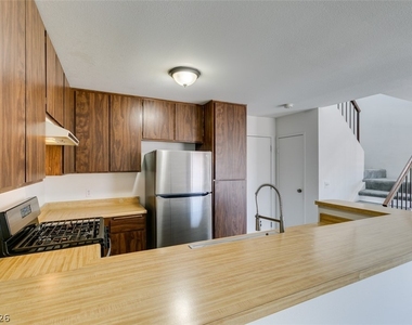 4335 Galore Avenue - Photo Thumbnail 17