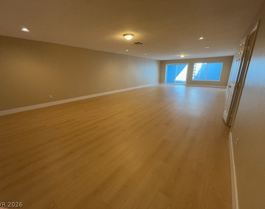 11155 Grants Landing - Photo Thumbnail 2