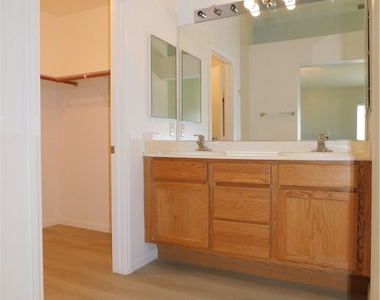 6444 Raven Hall Street - Photo Thumbnail 27