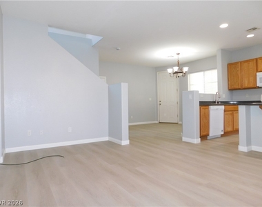 6444 Raven Hall Street - Photo Thumbnail 6