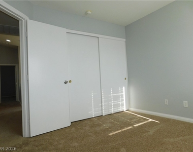 6444 Raven Hall Street - Photo Thumbnail 23