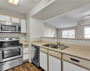 2300 E Silverado Ranch Boulevard - Photo Thumbnail 10
