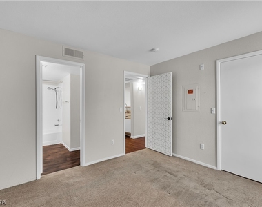 2300 E Silverado Ranch Boulevard - Photo Thumbnail 14