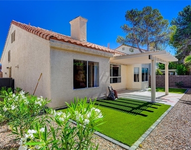 9421 Valley Hills Avenue - Photo Thumbnail 25