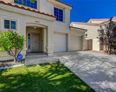 9421 Valley Hills Avenue - Photo Thumbnail 3