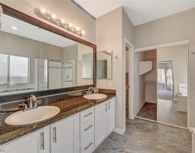9421 Valley Hills Avenue - Photo Thumbnail 33