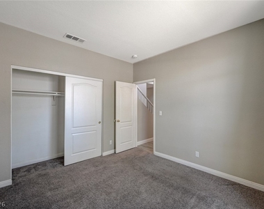 9421 Valley Hills Avenue - Photo Thumbnail 38