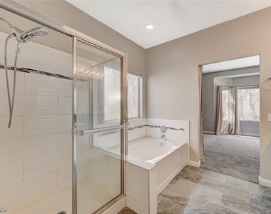 9421 Valley Hills Avenue - Photo Thumbnail 34