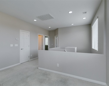 284 Trailing Putt Way - Photo Thumbnail 34
