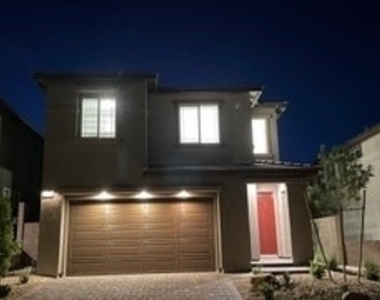 12348 Harbor Isle Avenue - Photo Thumbnail 12