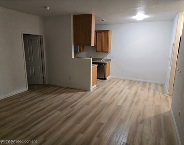 4730 E Craig Road - Photo Thumbnail 1