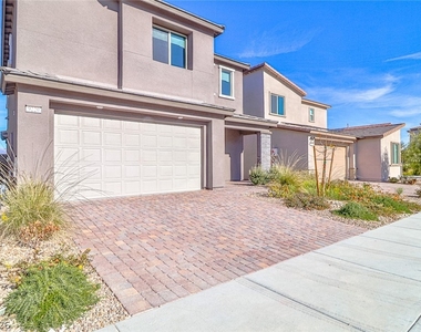9220 Far Side Avenue - Photo Thumbnail 2