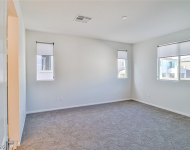9220 Far Side Avenue - Photo Thumbnail 40